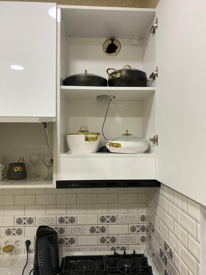 4 Bedroom Suite Apartment Ln Tbilisi City Экстерьер фото