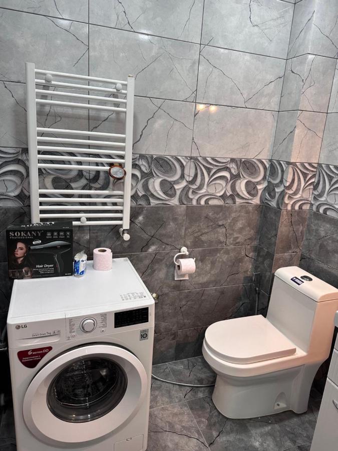 4 Bedroom Suite Apartment Ln Tbilisi City Экстерьер фото