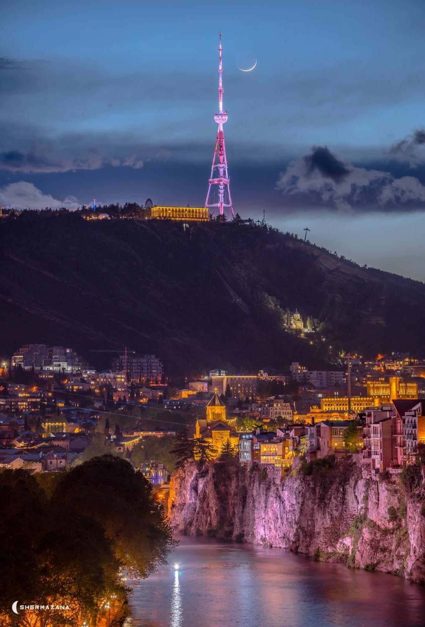 4 Bedroom Suite Apartment Ln Tbilisi City Экстерьер фото